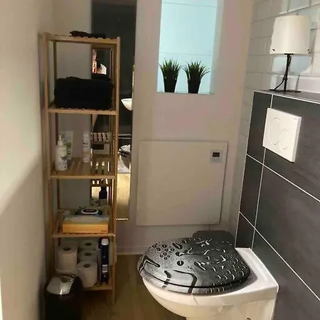 Apartmán 26 Qm Souterrain Nahe Koeln