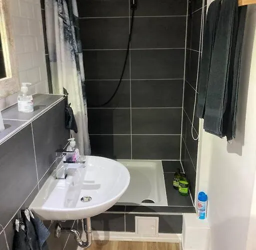 26 Qm Souterrain Nahe Koeln Frechen